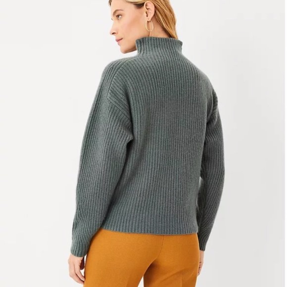 Ann Taylor Ribbed Cashmere Turtleneck Sweater NWT - Picture 2 of 4